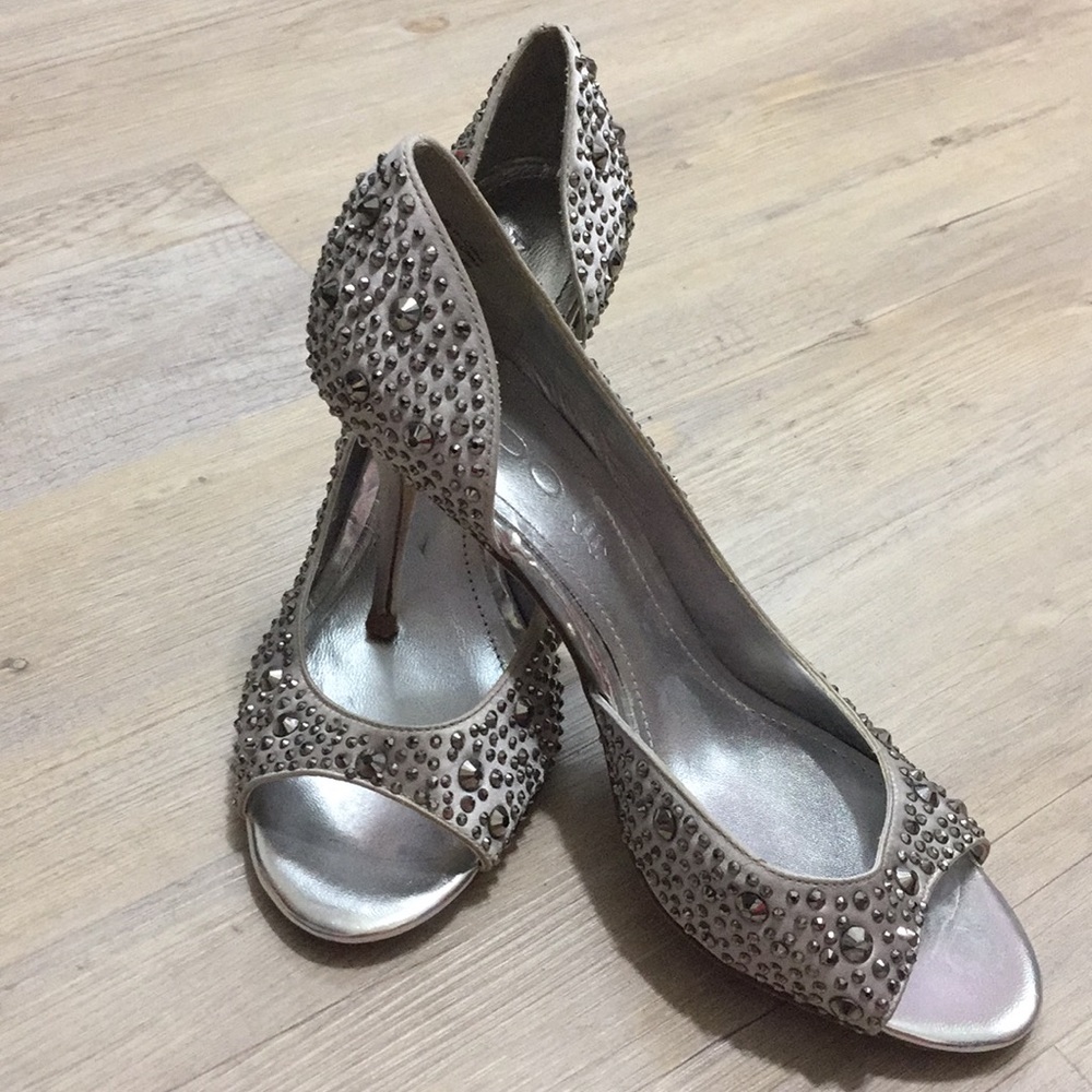 Aldo silver heels